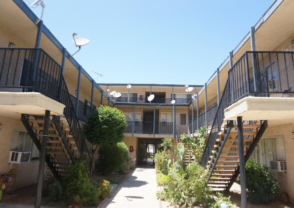 More Photos Of 3104-3208 W Ramona Rd, Alhambra Apartments For Sale