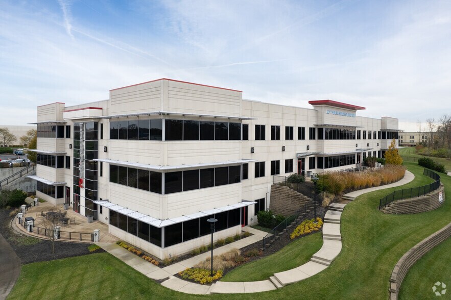 More Photos Of 10856 Reed Hartman Hwy, Cincinnati Office For Lease