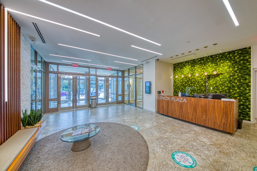 More Photos Of 3384 Peachtree Rd NE, Atlanta Loft Creative Space For Lease