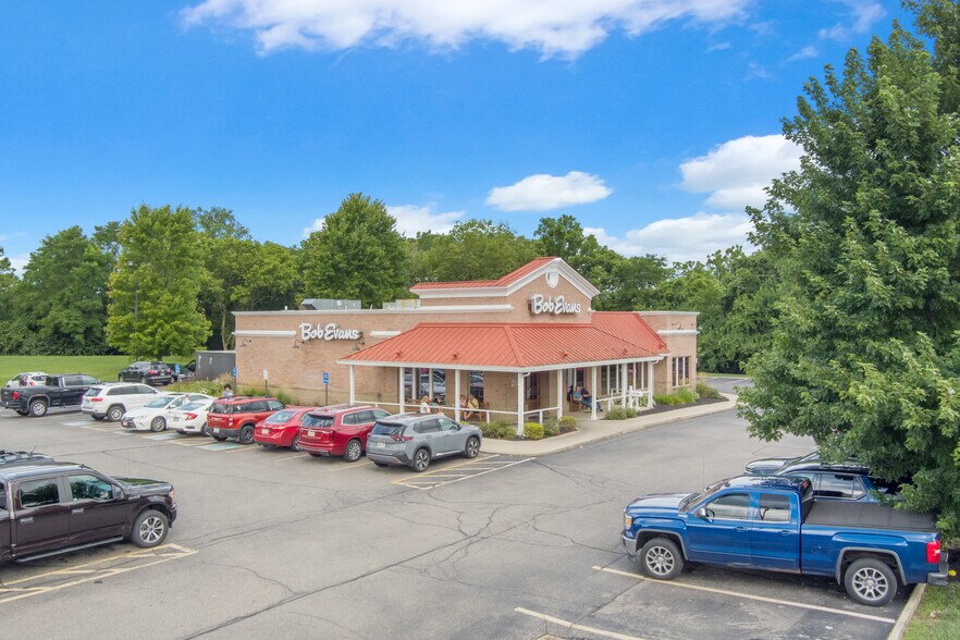 Primary Photo Of 99 Stubbs Mill Rd, Lebanon Restaurant For Sale