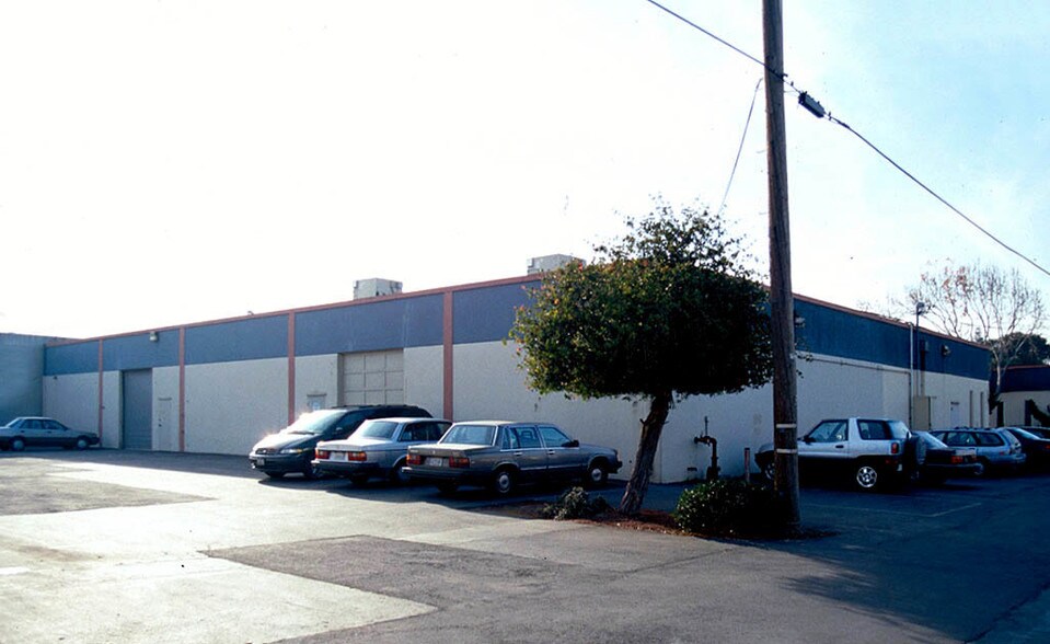 More Photos Of 170 S Whisman Rd, Mountain View Warehouse For Lease