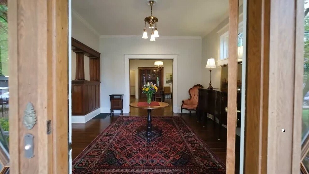 Primary Photo Of 1308 6th Ave N, Nashville Office Residential For Sale
