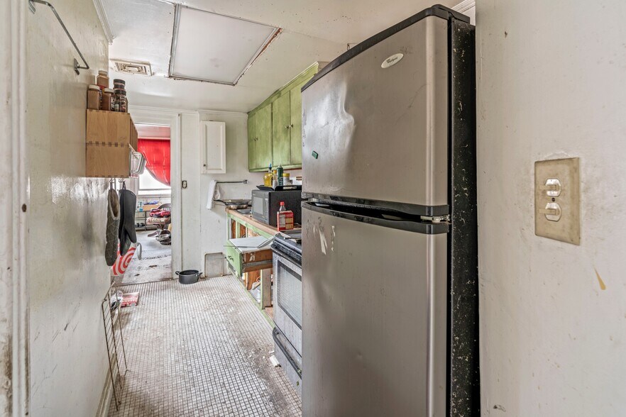 More Photos Of 2007-2011 Walnut St, Philadelphia Apartments For Sale