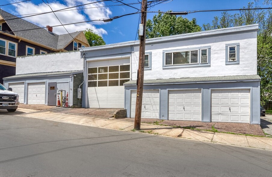 Primary Photo Of 16 Moreland St, Somerville Warehouse For Sale