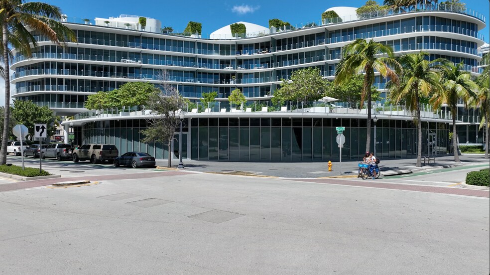 More Photos Of 1 Collins Ave, Miami Beach Apartments For Sale