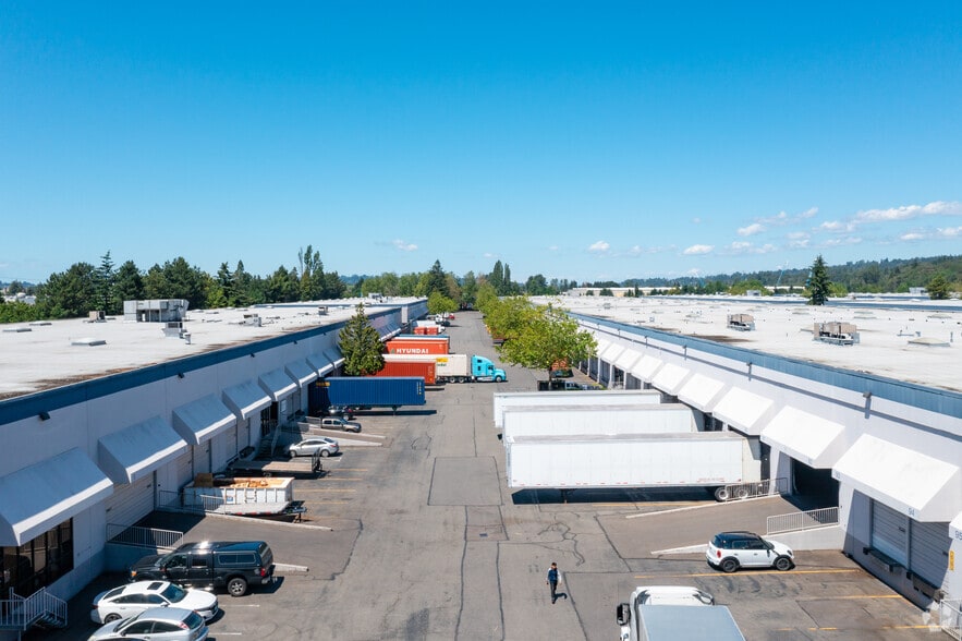 More Photos Of 20024 85th Ave S, Kent Warehouse For Lease