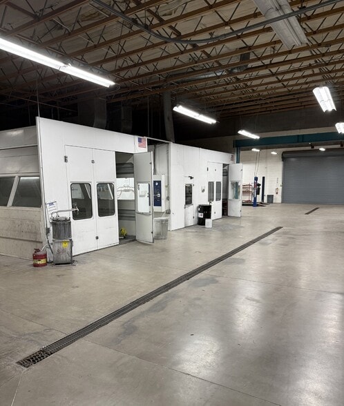 More Photos Of 7135 S Harl Ave, Tempe Service For Lease