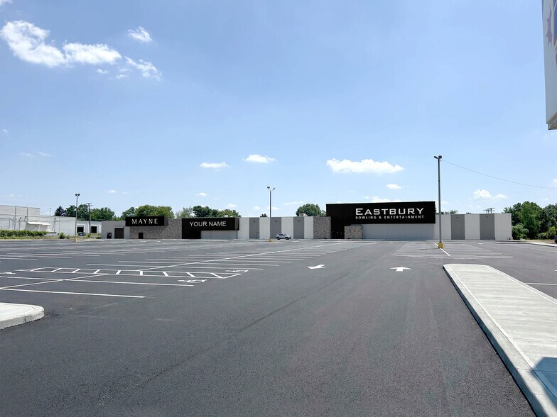 More Photos Of 3000 Atlantic Blvd NE, Canton General Retail For Lease