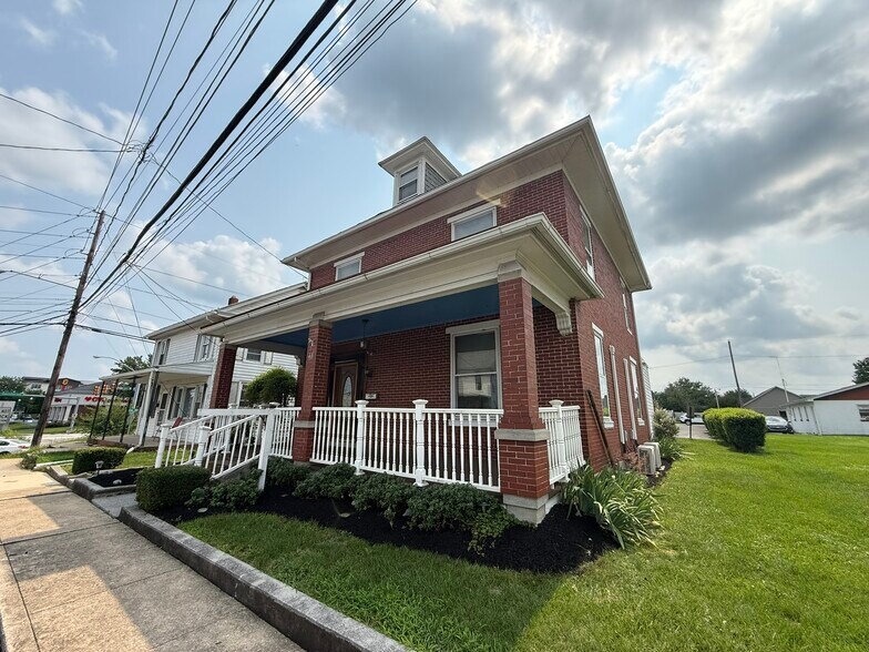 More Photos Of 40 Hockersville Rd, Hershey Freestanding For Sale