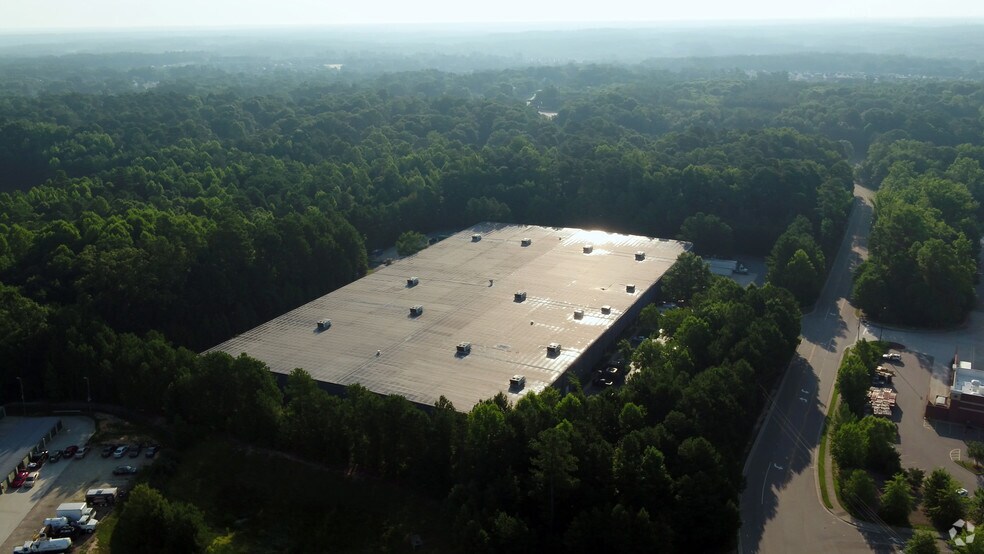 More Photos Of 1711 Corporation Pky, Raleigh Warehouse For Sale