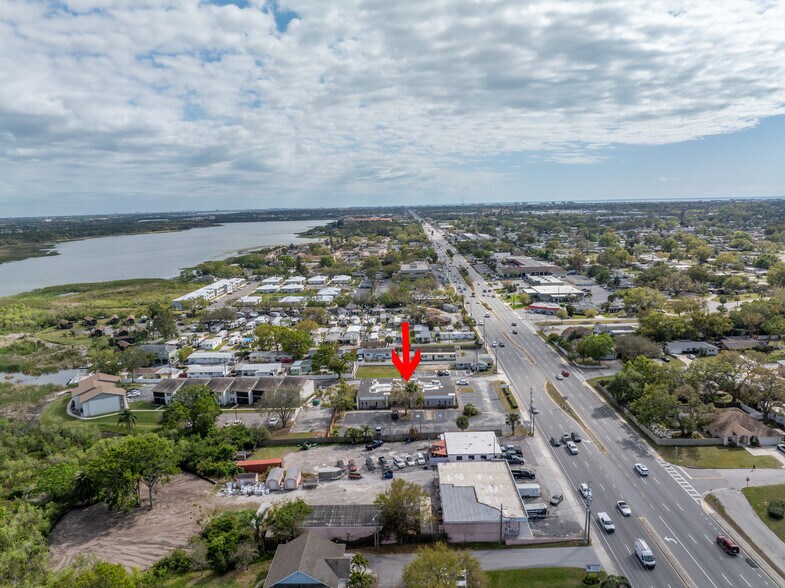 More Photos Of 9911 Seminole Blvd, Seminole Medical For Lease