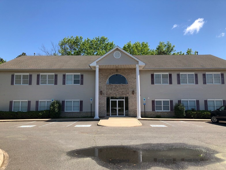 More Photos Of 1268 Route 37 W, Toms River Office For Lease