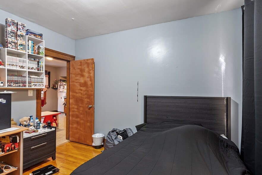 More Photos Of 36-38 Houghton St, Worcester Apartments For Sale