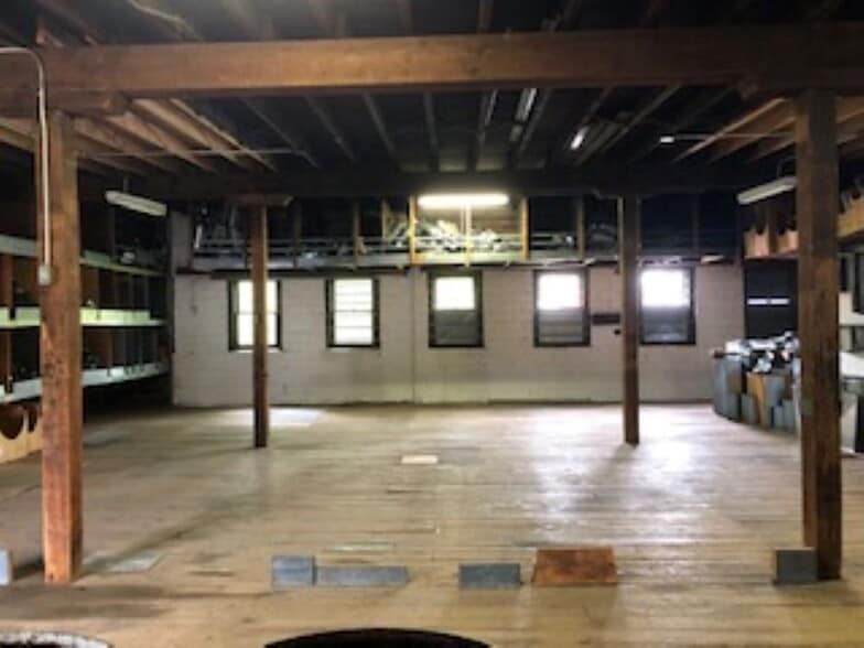 More Photos Of 4298 Pearl Rd, Cleveland Loft Creative Space For Lease