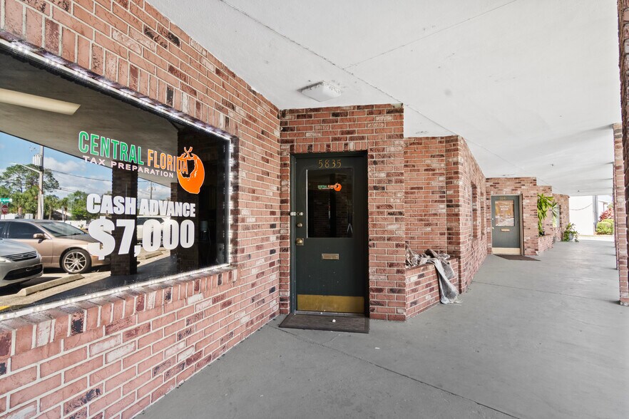 More Photos Of 5801-5841 Dahlia Dr, Orlando Office For Sale