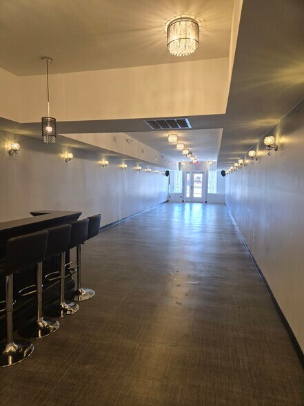 More Photos Of 108 S Pine St, Princeton Storefront Retail Office For Sale