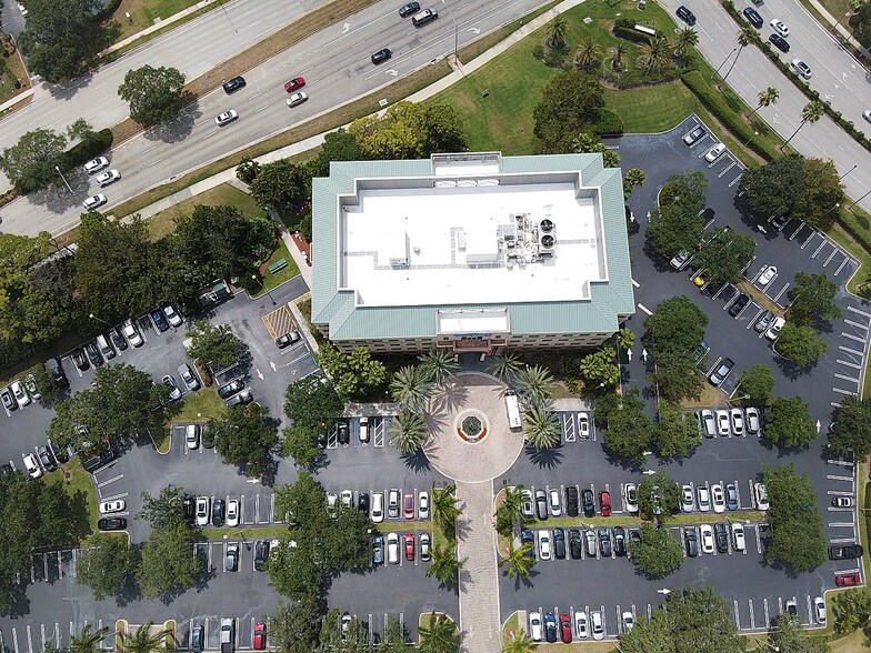 More Photos Of 3399 PGA Blvd, Palm Beach Gardens Office For Lease