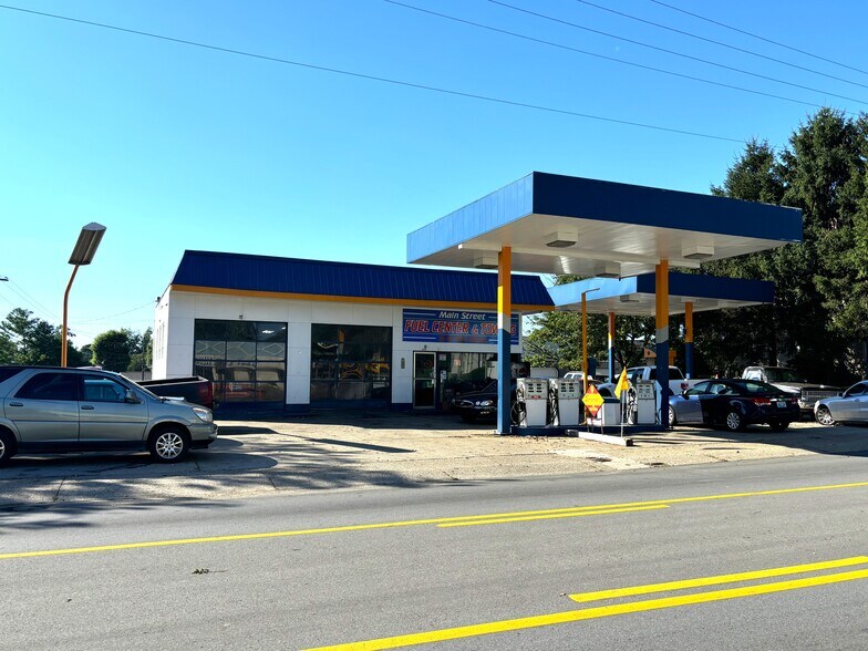 More Photos Of 355 W Main St, Lebanon Service Station For Sale