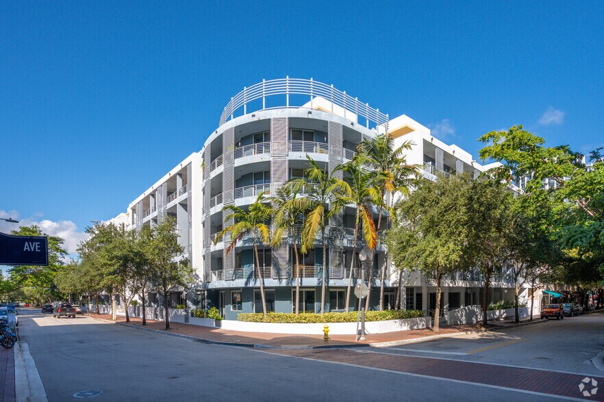 More Photos Of 3339 Virginia St, Coconut Grove Apartments For Lease