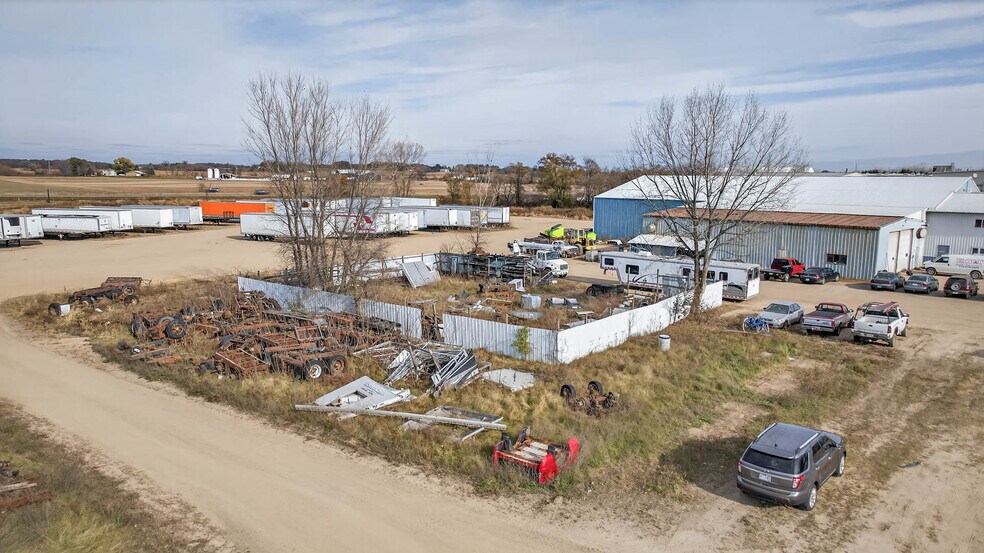 More Photos Of 7918 Partridge Rd, Eau Claire Warehouse For Sale