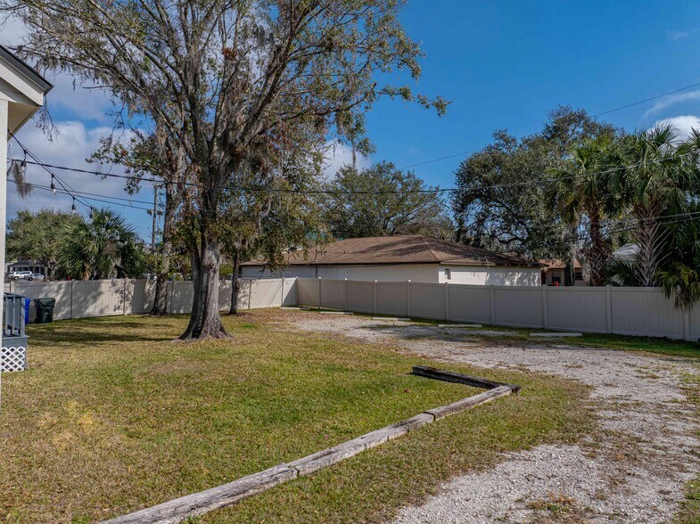 More Photos Of 4410 S Florida Ct, Lakeland Loft Creative Space For Sale