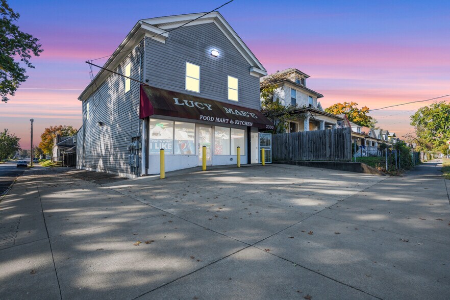 More Photos Of 2300 W Kentucky St, Louisville Storefront Retail Residential For Sale