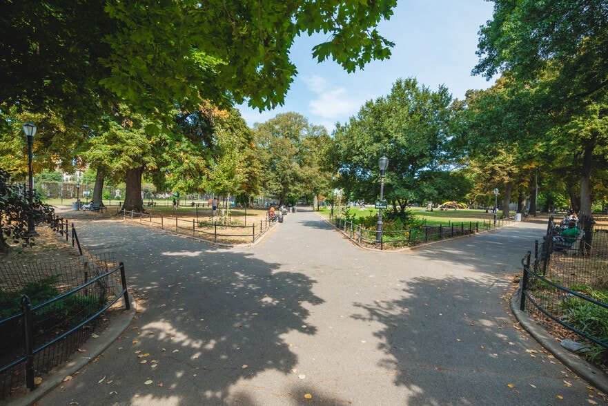 More Photos Of 328 Madison St, Brooklyn Apartments For Sale