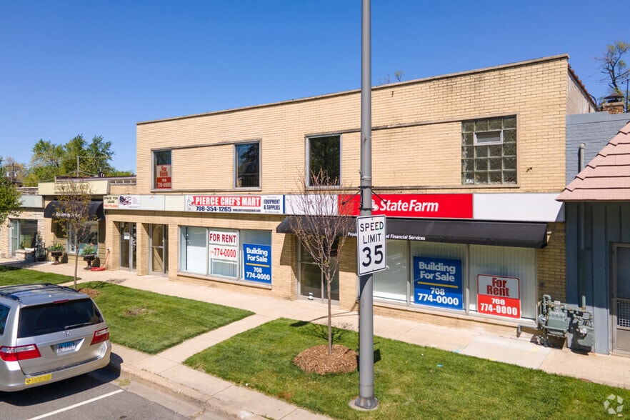 More Photos Of 639-643 S La Grange Rd, La Grange Storefront Retail Office For Lease