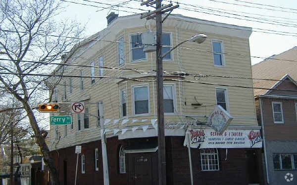Primary Photo Of 631 Ferry St, Newark Storefront Retail Residential For Sale