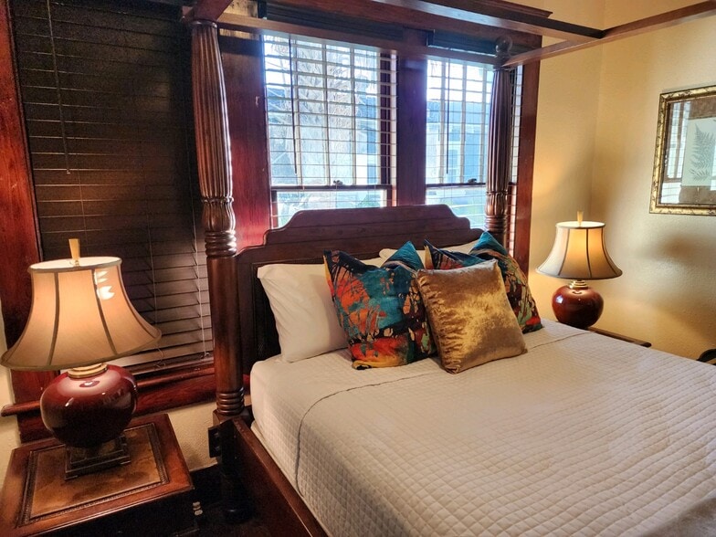 More Photos Of 5409 N Florida Ave, Tampa Apartments For Lease