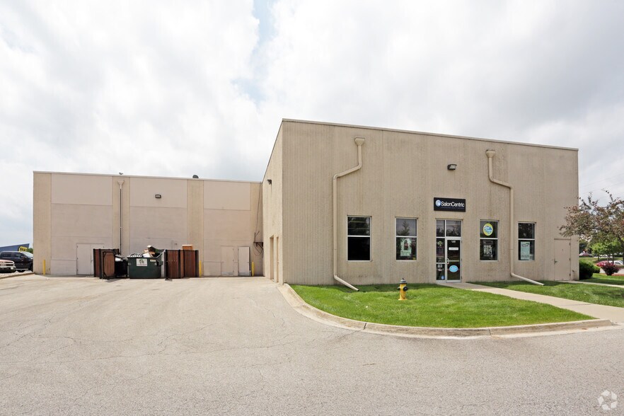 More Photos Of 1701 SE Delaware Ave, Ankeny General Retail For Lease