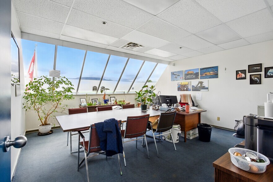 More Photos Of 1734 Broadway St, Port Coquitlam Industrial For Sale