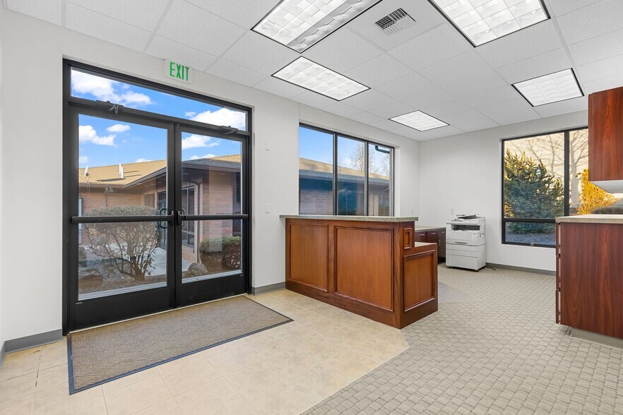 More Photos Of 309 72nd, Yakima Office For Lease