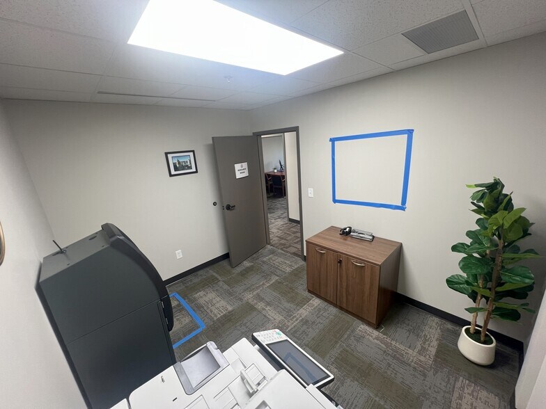 More Photos Of 300 3rd Ave SE, Rochester Medical For Sale