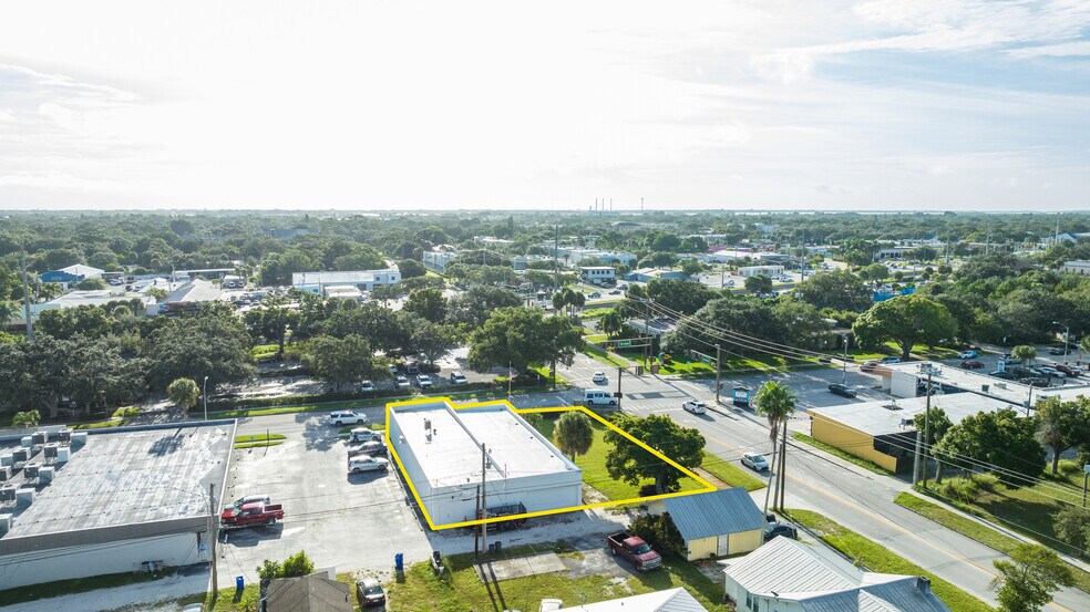More Photos Of 2315 14th Ave, Vero Beach Medical For Sale