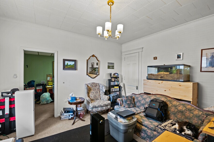 More Photos Of 2201 Perkiomen Ave, Mount Penn Restaurant For Sale