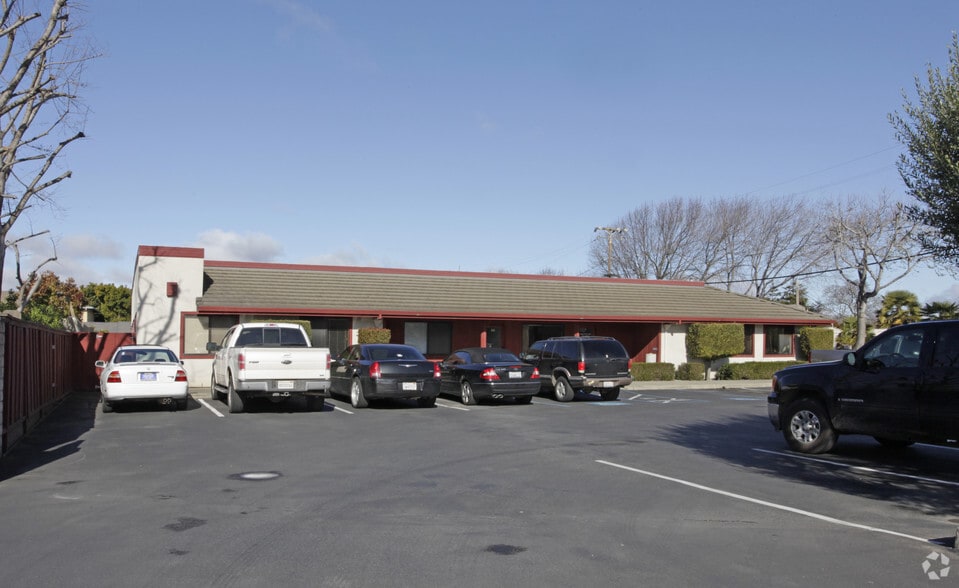 More Photos Of 1000 Pajaro St, Salinas Medical For Lease