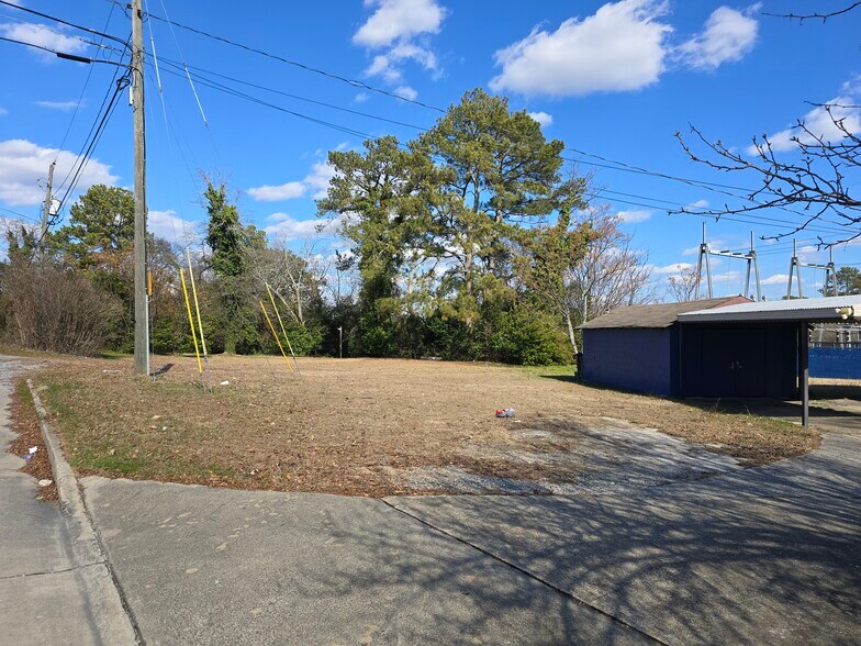 More Photos Of 4008 University Avenue, Columbus Land For Sale