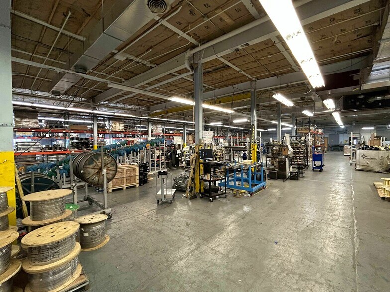 More Photos Of 3 Front Street Plz, Mohnton Warehouse For Sale