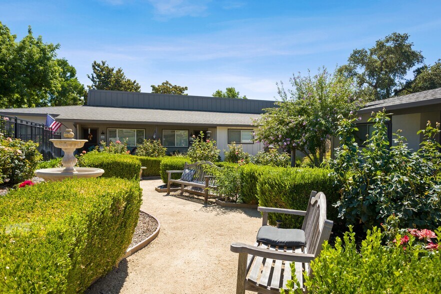 More Photos Of 6546 Auburn Blvd, Citrus Heights Apartments For Sale