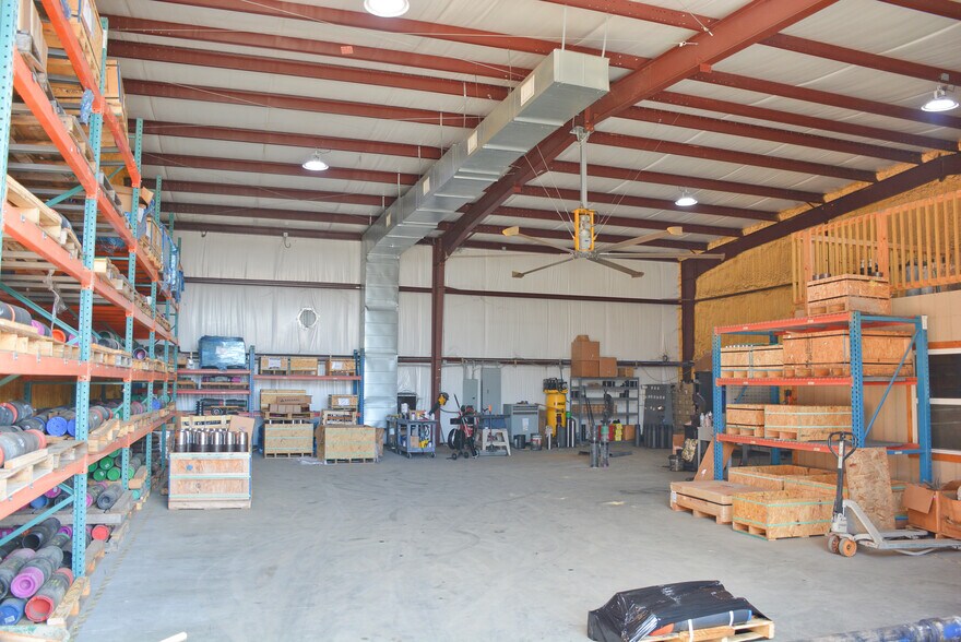 More Photos Of 35423 SH 249, Suite 12, Pinehurst Warehouse For Lease