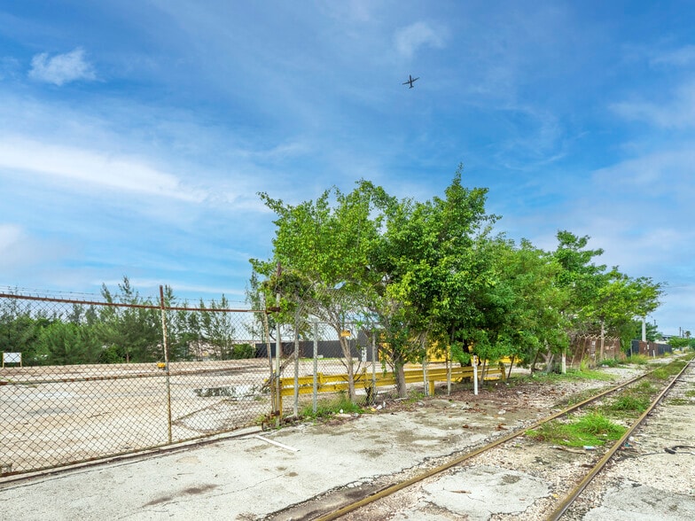 More Photos Of 3440 NW North River Dr, Miami Land For Sale