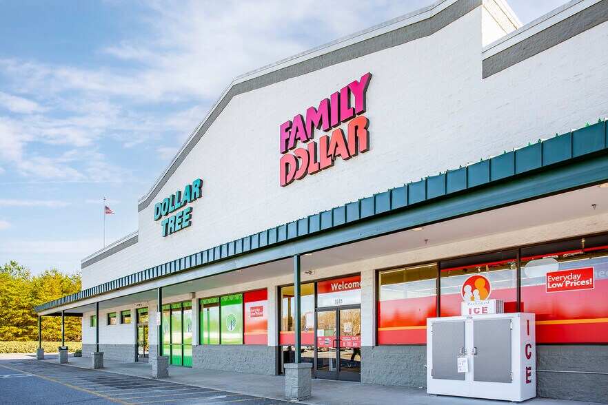 More Photos Of 3027-3035 Centennial Blvd, Claremont Storefront For Lease