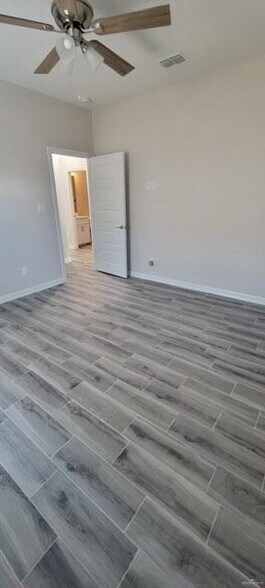 More Photos Of 1634 Playa Dr, Weslaco Apartments For Sale