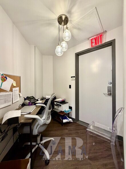 More Photos Of 866 Eastern Pky, Brooklyn Apartments For Lease