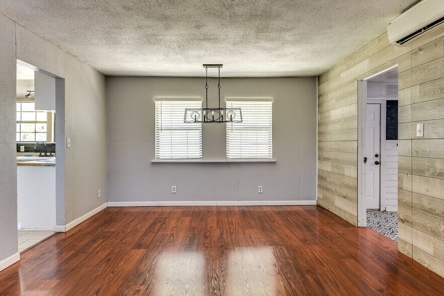 More Photos Of 1830 Miller Rd, Midlothian Land For Sale