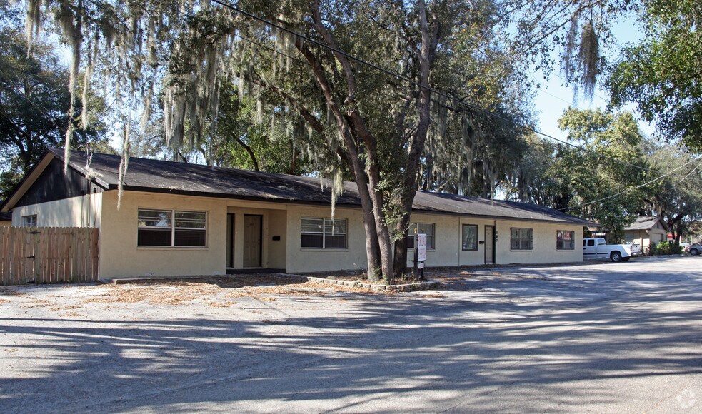 More Photos Of 107 Glendale Dr, Brandon Office For Sale