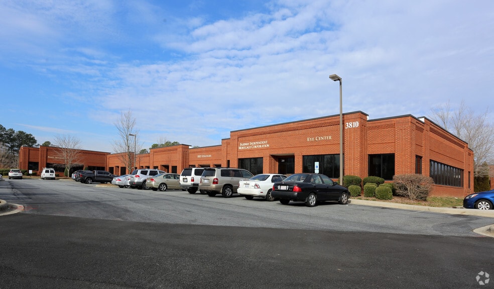 Primary Photo Of 3810 N Elm St, Greensboro Medical For Sale
