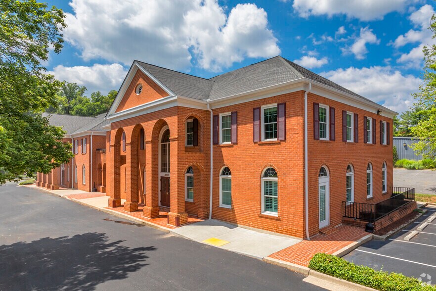 More Photos Of 1680 E Gude Dr, Rockville Office Residential For Lease