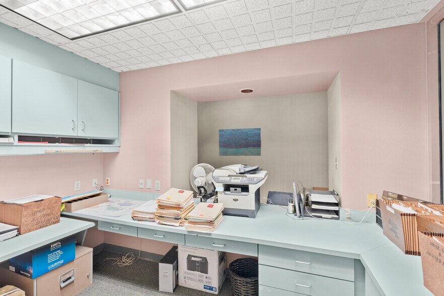 More Photos Of 5309 Carrington Cir, Stockton Healthcare For Sale
